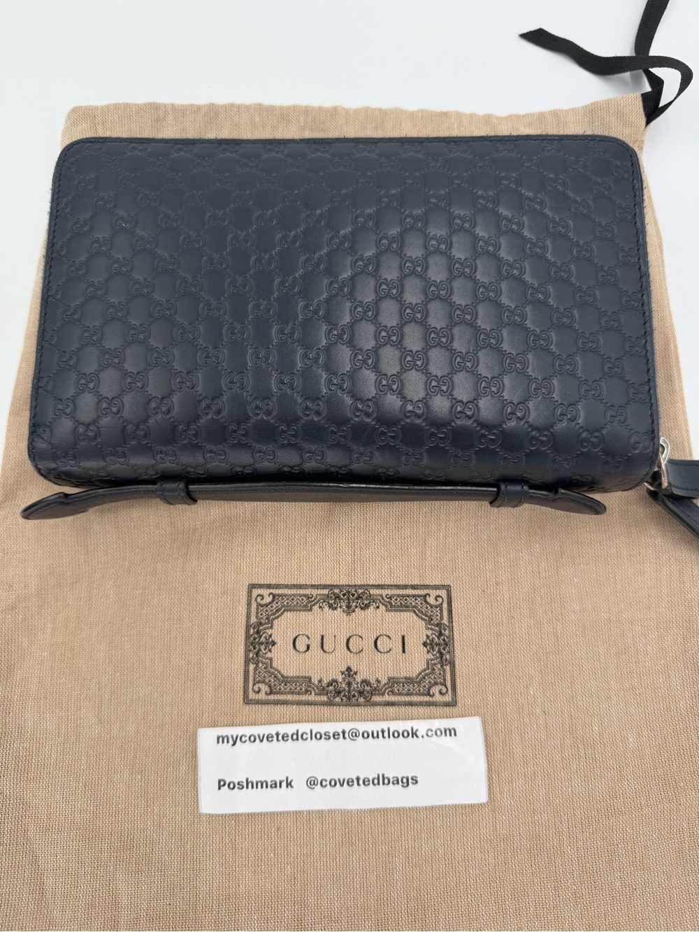 Gucci Navy Embossed GG Two Section Zip Around Leather Organizer Great Condition